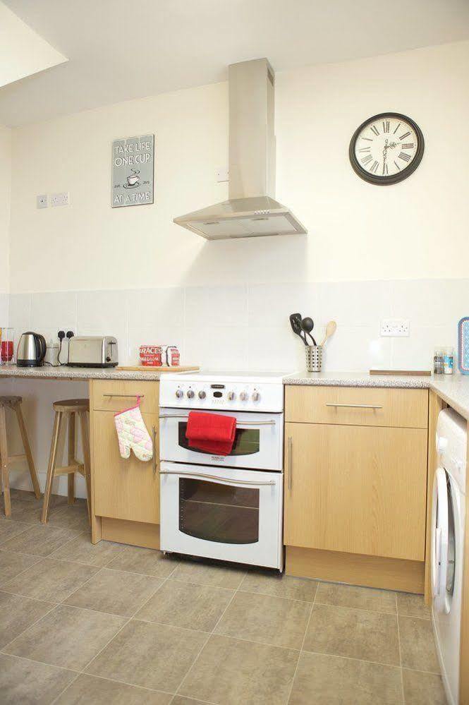 Bristol Serviced Lets - 152/154 Bath Road Esterno foto